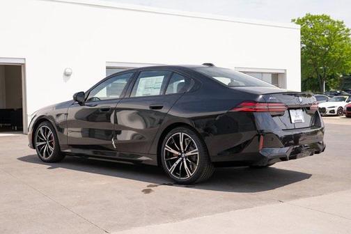 2026 BMW 550e 550e xDrive