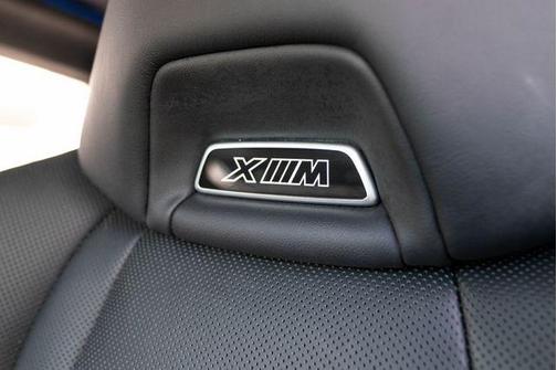 Black Sapphire Metallic 2025 BMW XM Base
