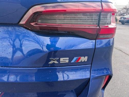 2022 BMW X5 M Base