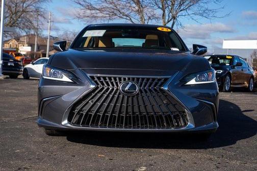 2023 Lexus ES 350 Base
