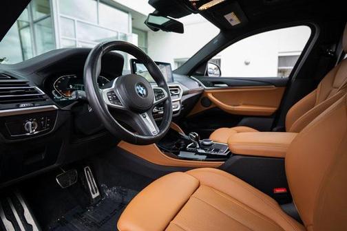 2023 BMW X4 xDrive30i