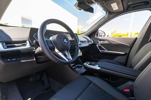 Black Sapphire Metallic 2026 BMW X1 xDrive28i