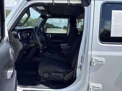2020 Jeep Wrangler Unlimited Willys 4X4