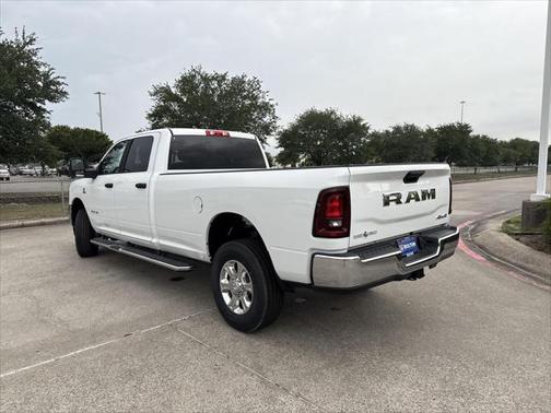 2025 RAM 2500 Lone Star Crew Cab 4x4 8' Box