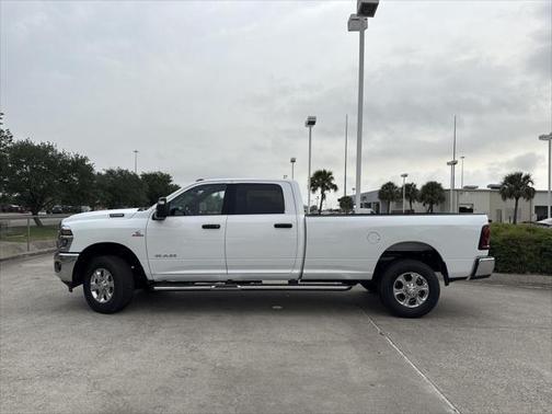 2025 RAM 2500 Lone Star Crew Cab 4x4 8' Box