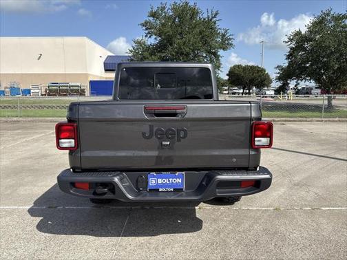 2025 Jeep Gladiator Sport