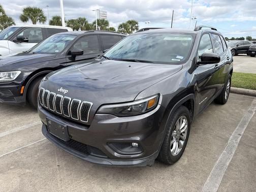 2022 Jeep Cherokee Latitude Lux