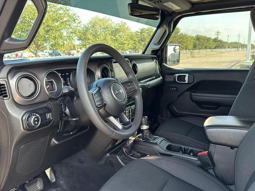 2023 Jeep Gladiator Willys 4x4
