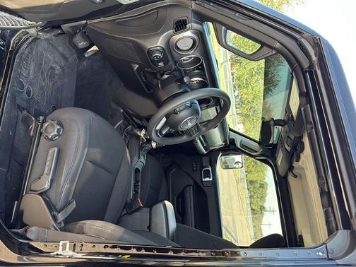 2023 Jeep Gladiator Willys 4x4