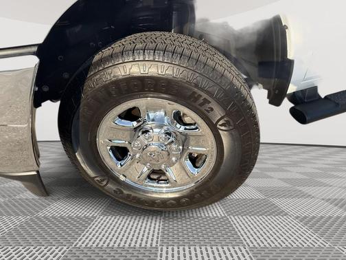 2025 RAM 2500 Tradesman Crew Cab 4x4 6'4' Box