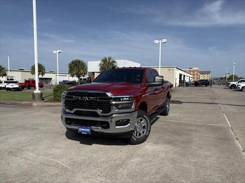 2025 RAM 2500 Tradesman Crew Cab 4x4 6'4' Box