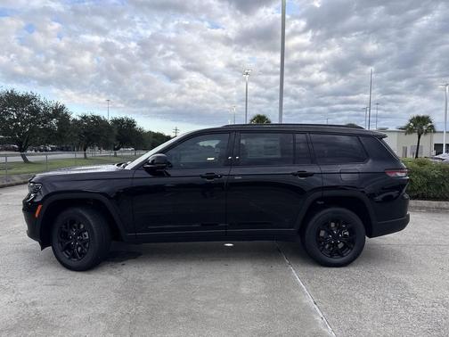 2025 Jeep Grand Cherokee L Altitude