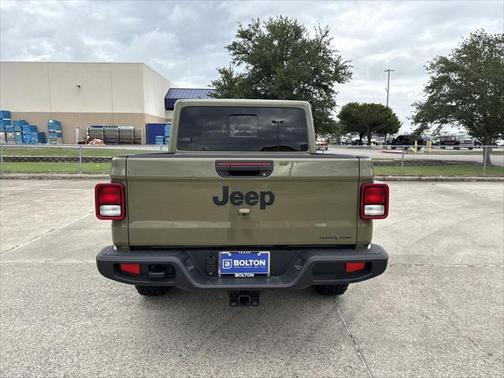 2025 Jeep Gladiator Sport