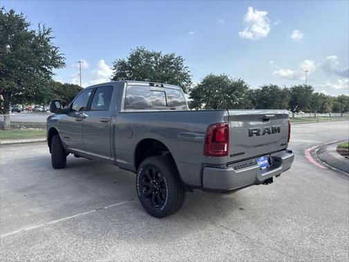 2025 RAM 2500 Laramie Crew Cab 4x4 6'4' Box