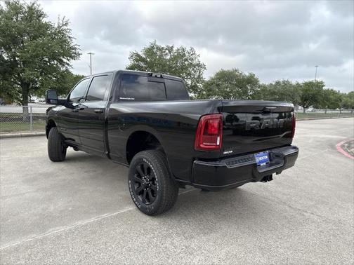 2025 RAM 2500 Laramie Crew Cab 4x4 6'4' Box