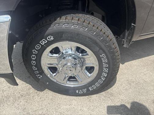 2025 RAM 2500 Tradesman Crew Cab 4x4 6'4' Box