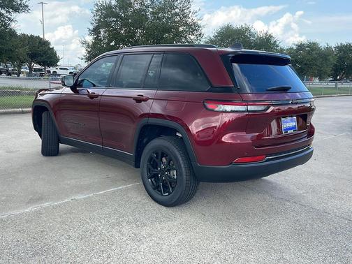 2025 Jeep Grand Cherokee Altitude