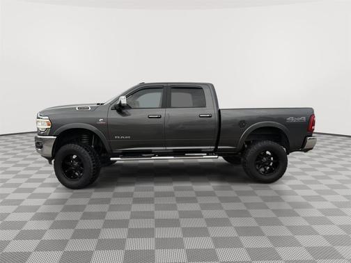 2019 RAM 2500 Laramie Crew Cab 4x4 6'4' Box