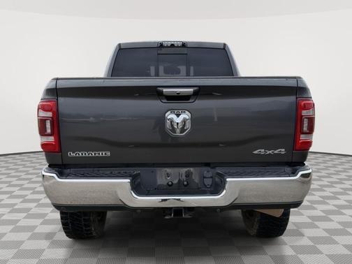 2019 RAM 2500 Laramie Crew Cab 4x4 6'4' Box