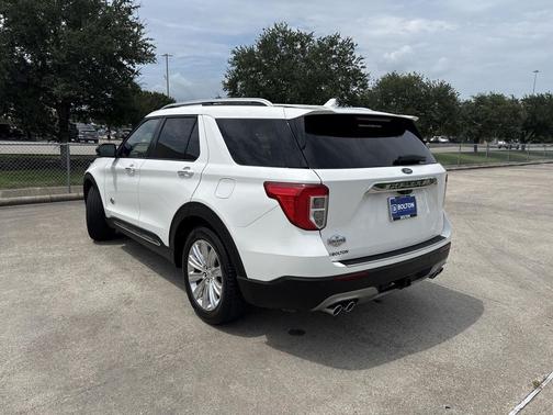 2022 Ford Explorer King Ranch