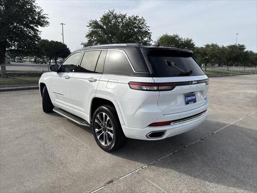 2023 Jeep Grand Cherokee Overland