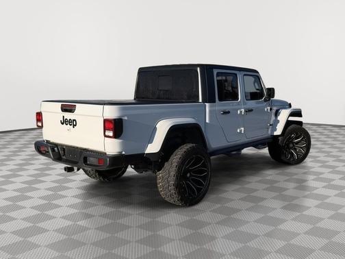 2021 Jeep Gladiator Willys 4x4