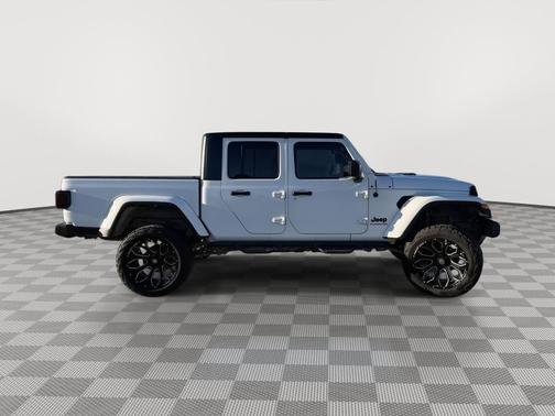 2021 Jeep Gladiator Willys 4x4