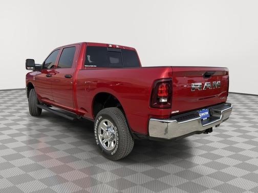 2026 RAM 2500 Tradesman Crew Cab 4x4 6'4' Box