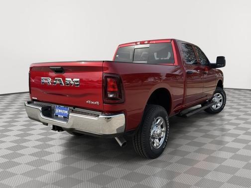 2026 RAM 2500 Tradesman Crew Cab 4x4 6'4' Box