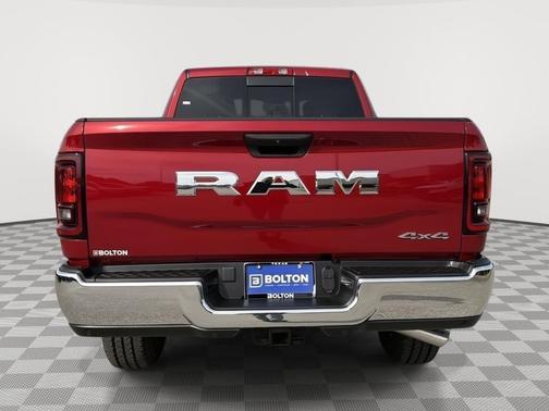 2026 RAM 2500 Tradesman Crew Cab 4x4 6'4' Box