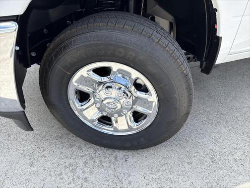 2025 RAM 2500 Tradesman Crew Cab 4x4 8' Box