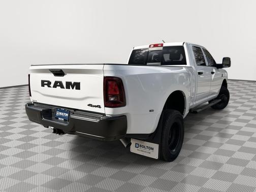 2026 RAM 3500 Tradesman Crew Cab 4x4 8' Box