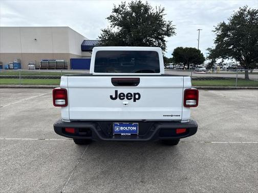 2025 Jeep Gladiator High Tide