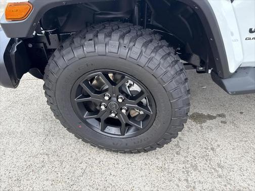 2025 Jeep Gladiator High Tide