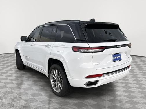 2025 Jeep Grand Cherokee Summit