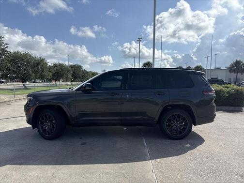 2025 Jeep Grand Cherokee L Summit