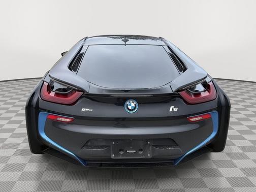 2015 BMW i8 Base
