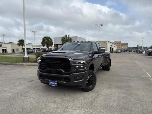 2025 RAM 3500 Laramie Crew Cab 4x4 8' Box