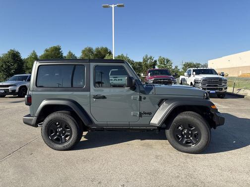 2025 Jeep Wrangler Sport