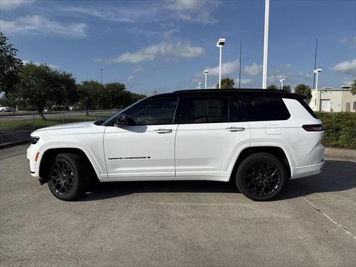 2025 Jeep Grand Cherokee L Summit