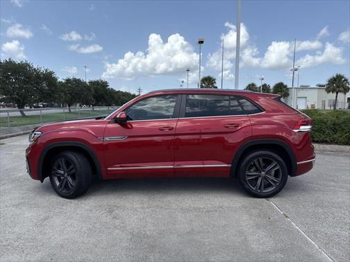 2021 Volkswagen Atlas Cross Sport 3.6L V6 SE w/Technology R-Line