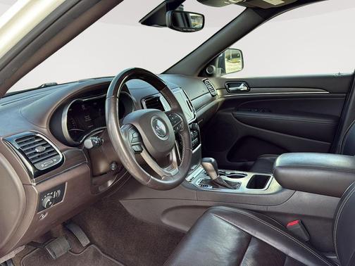 2019 Jeep Grand Cherokee Overland