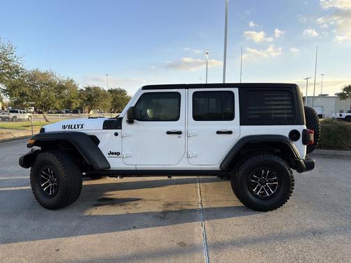 2024 Jeep Wrangler Willys