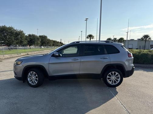 2021 Jeep Cherokee Latitude