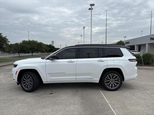 2025 Jeep Grand Cherokee L Summit Reserve