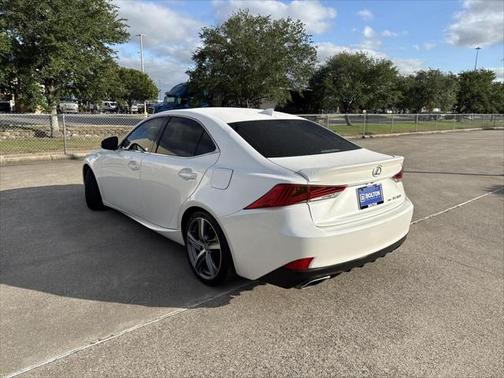 2017 Lexus IS 300 Base