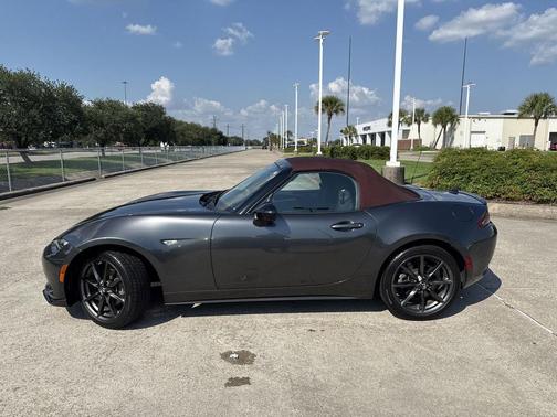 2018 Mazda MX-5 Miata Club