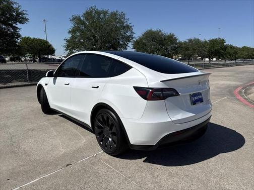 2022 Tesla Model Y Performance Dual Motor All-Wheel Drive