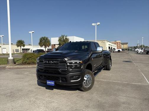 2025 RAM 3500 Laramie Crew Cab 4x4 8' Box
