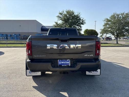 2025 RAM 3500 Laramie Crew Cab 4x4 8' Box